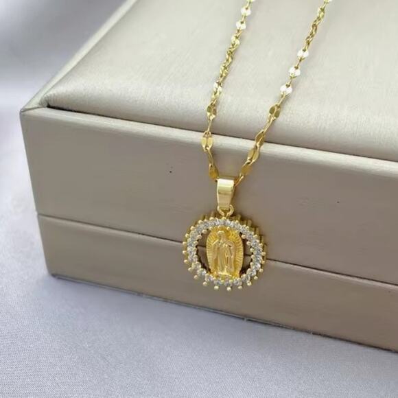 Gold Plated Virgin Mary Necklace CZ Diamonds Lady of Guadalupe Birthday Gift NEW - Picture 4 of 7